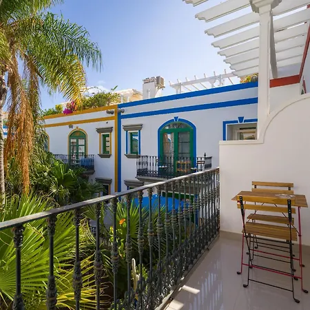 Marina Nº 340 Puerto De Mogan