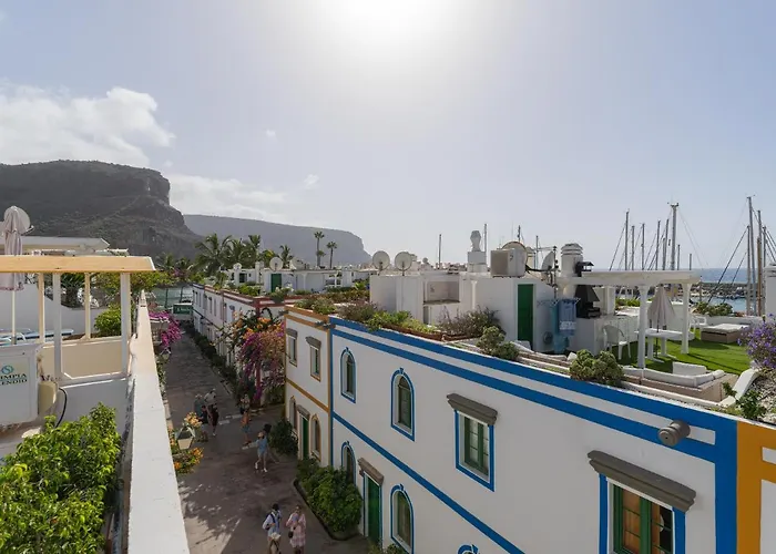 Marina Nº 340 * 莫甘海滩