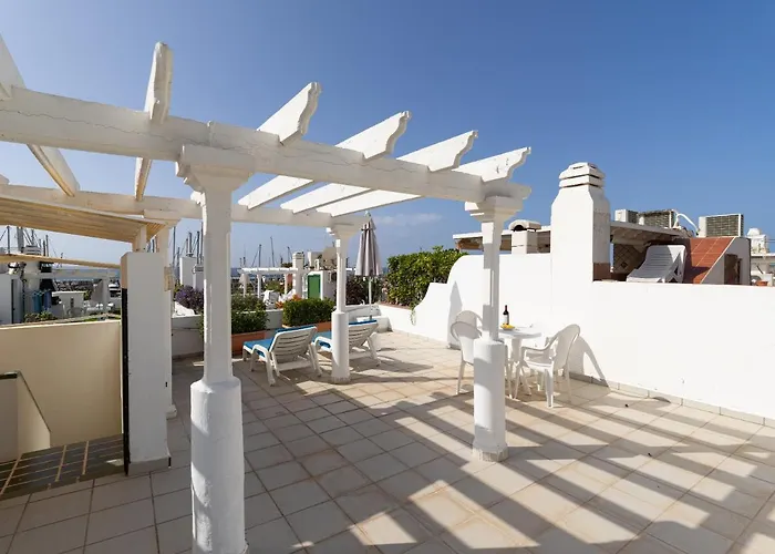 Marina Nº 340 公寓